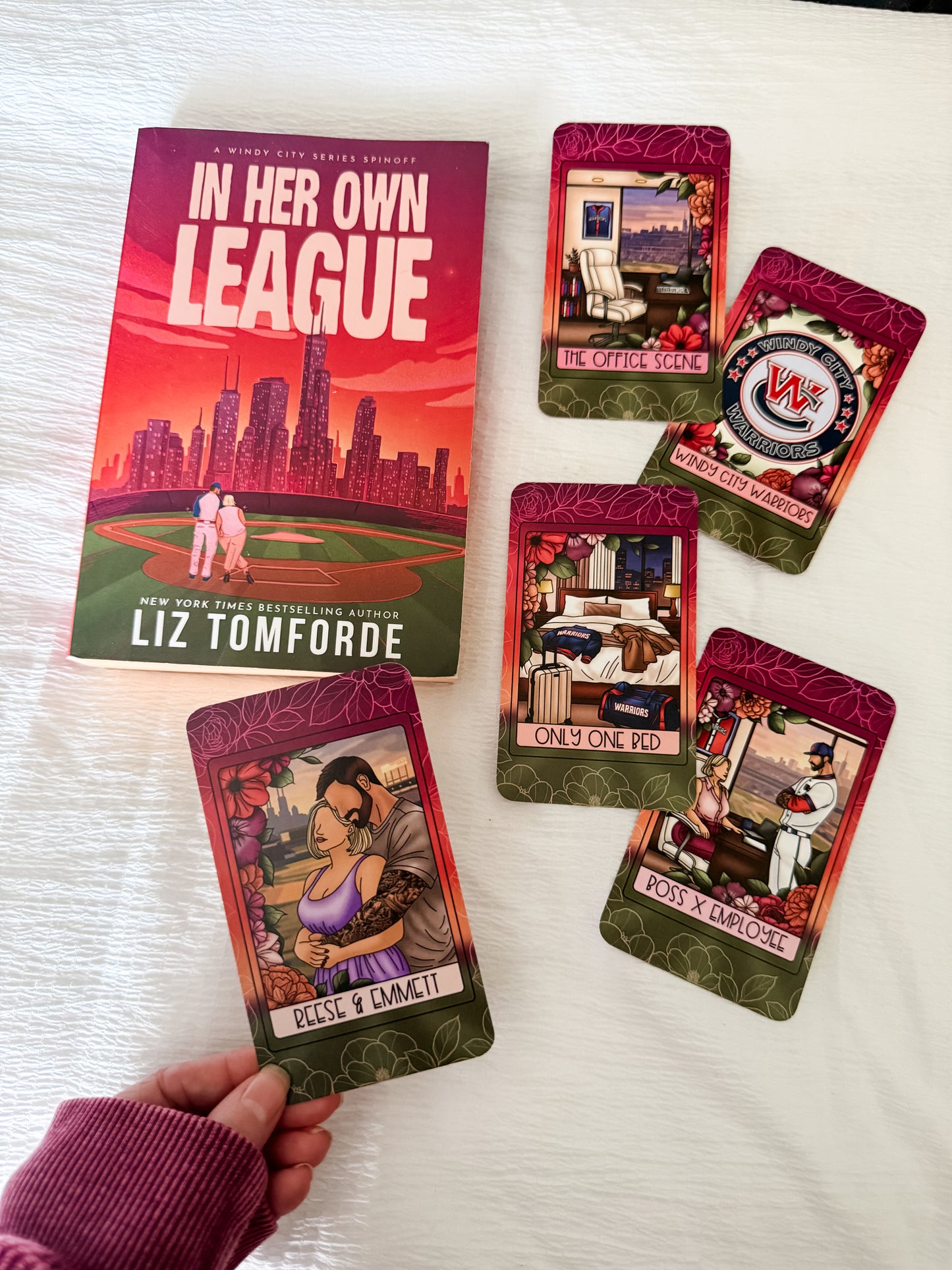 In Her Own League by Liz Tomforde Tarot Card Set