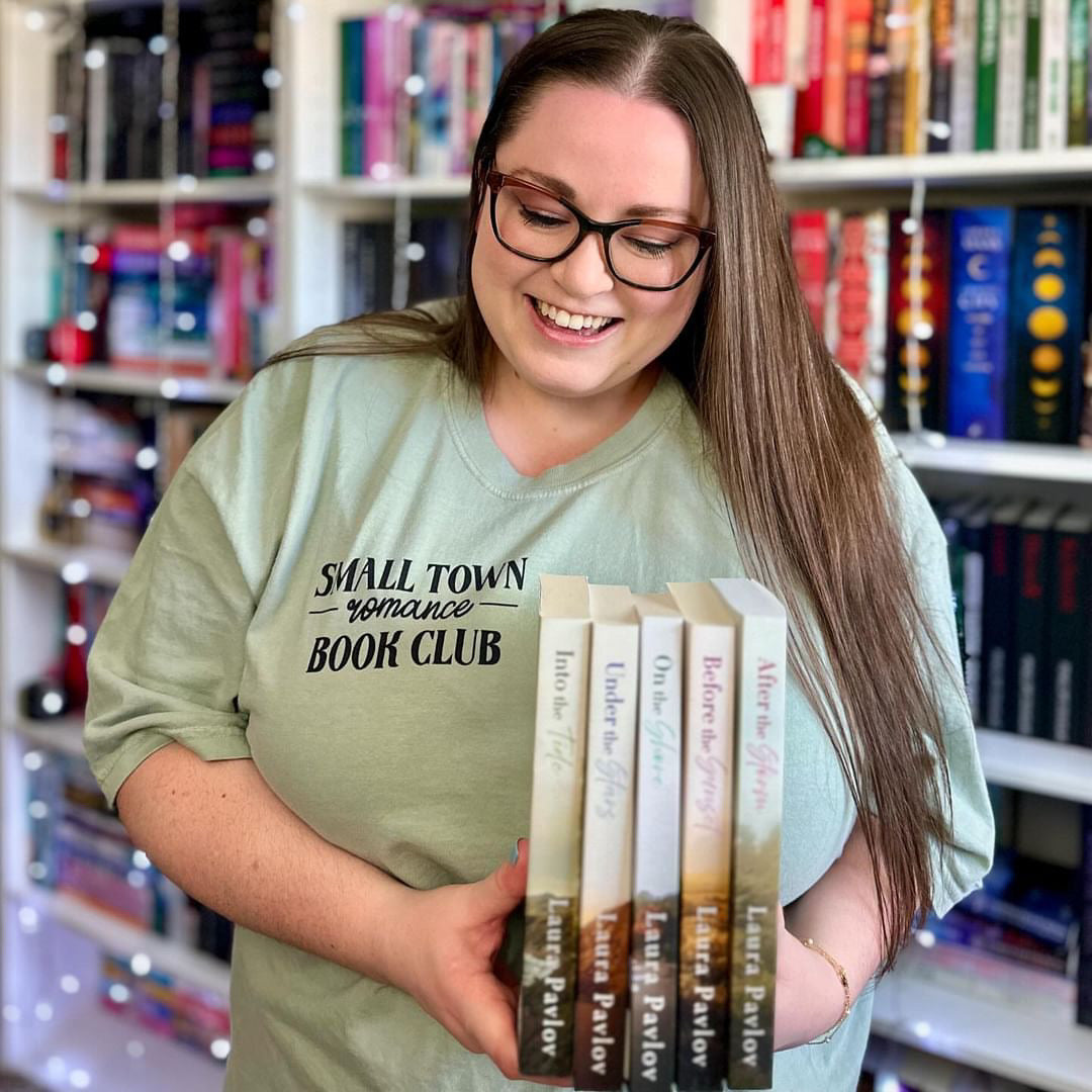 Small Town Romance Book Club heavyweight t-shirt
