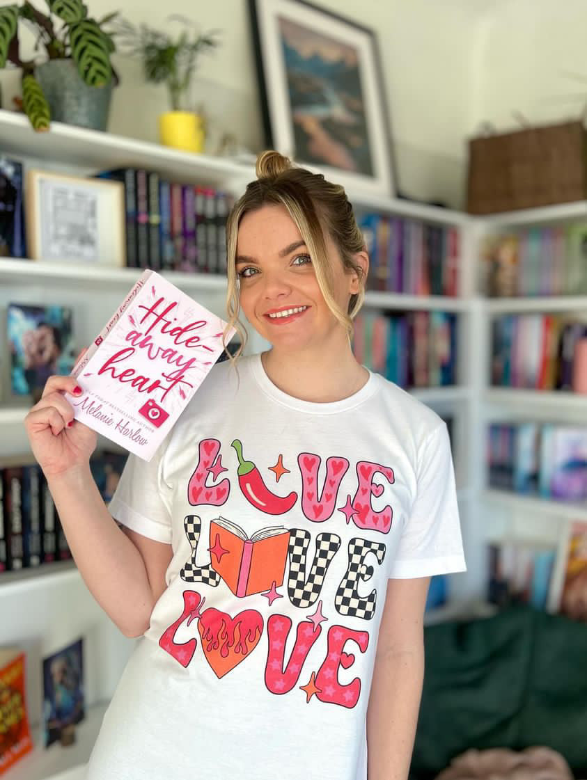 LOVE Valentines Unisex t-shirt