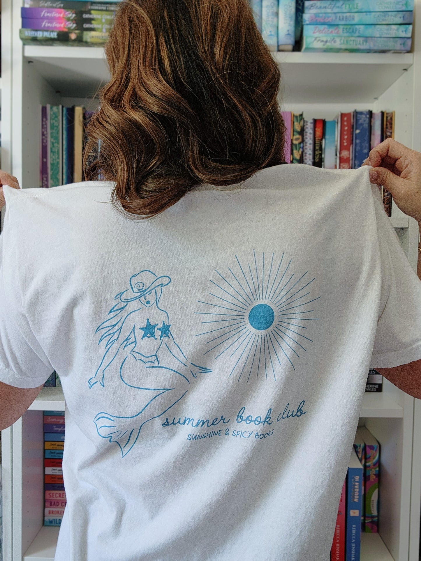Summer Book Club pocket t-shirt
