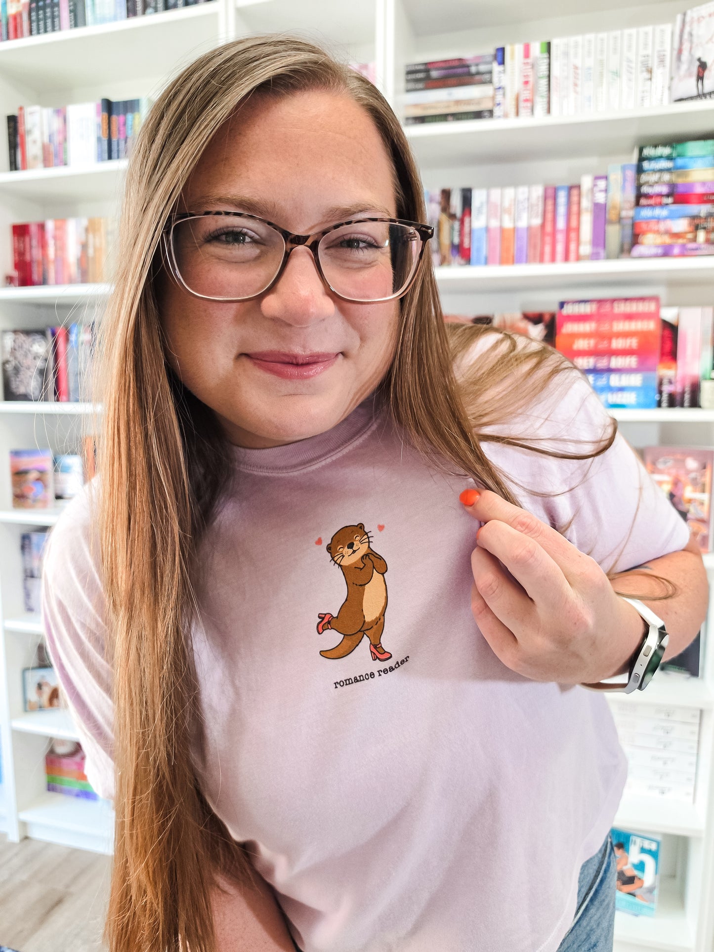 Romance Reader Otter heavyweight boxy tee