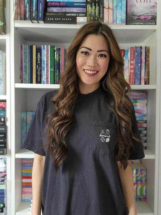 Sports Romance Icons pocket t-shirt