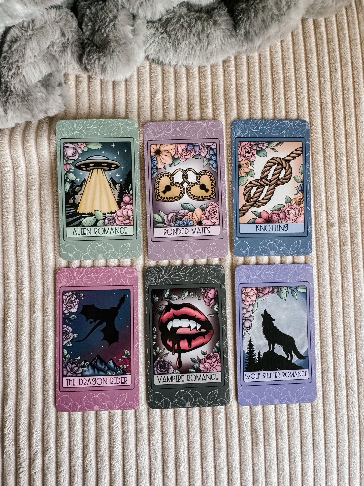 Choose Your Fate Halloween 2025 Tarot set
