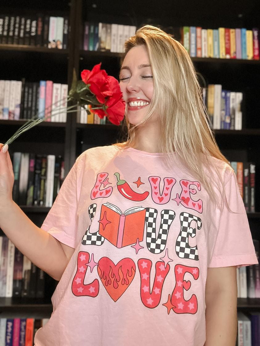 LOVE Valentines Unisex t-shirt