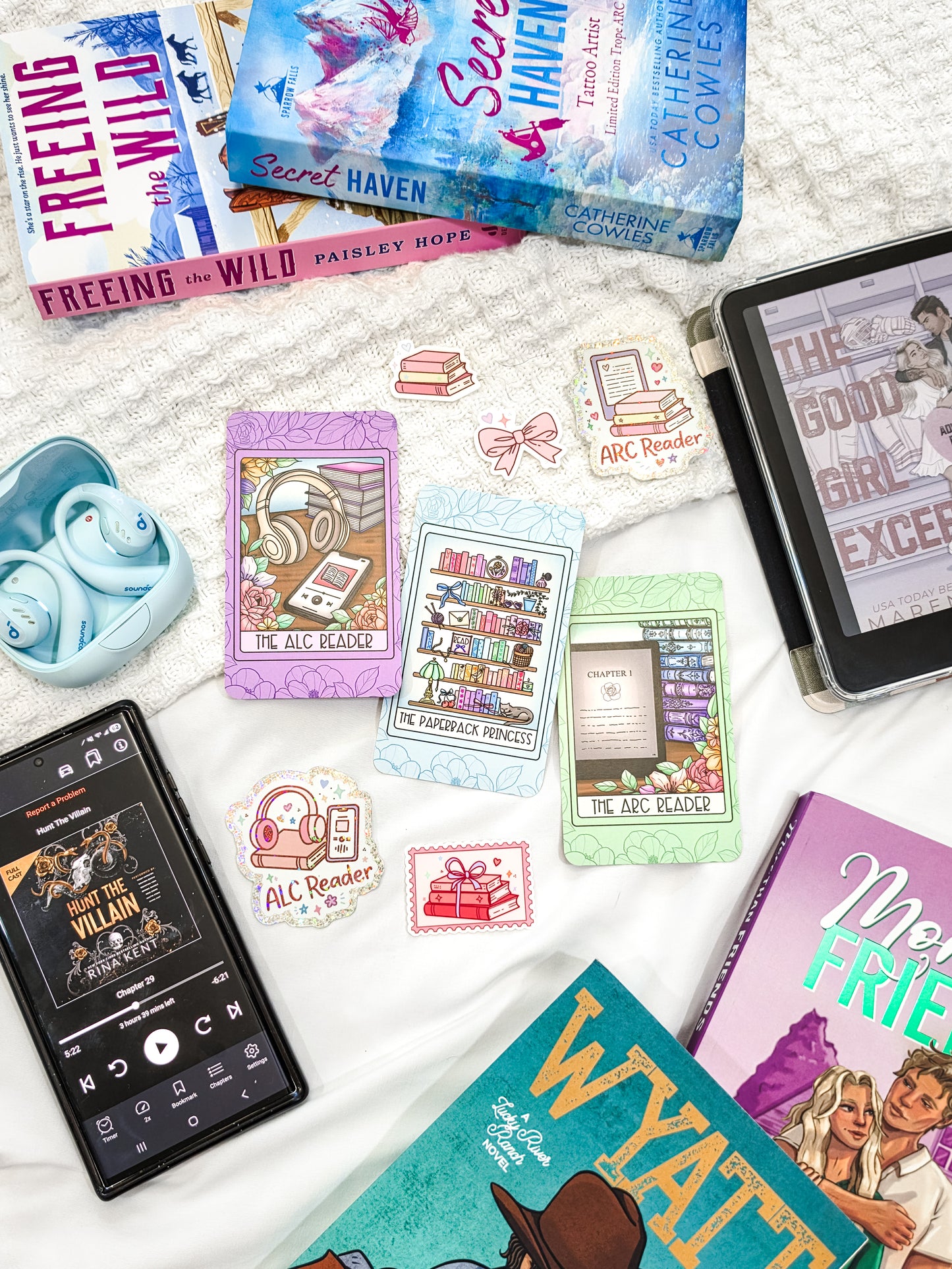 The Book Girl Tarot Set