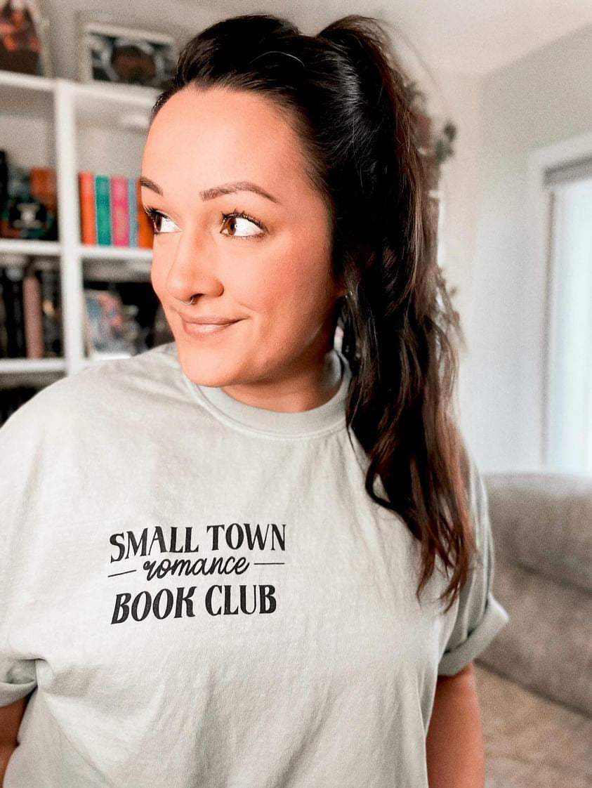Small Town Romance Book Club heavyweight t-shirt
