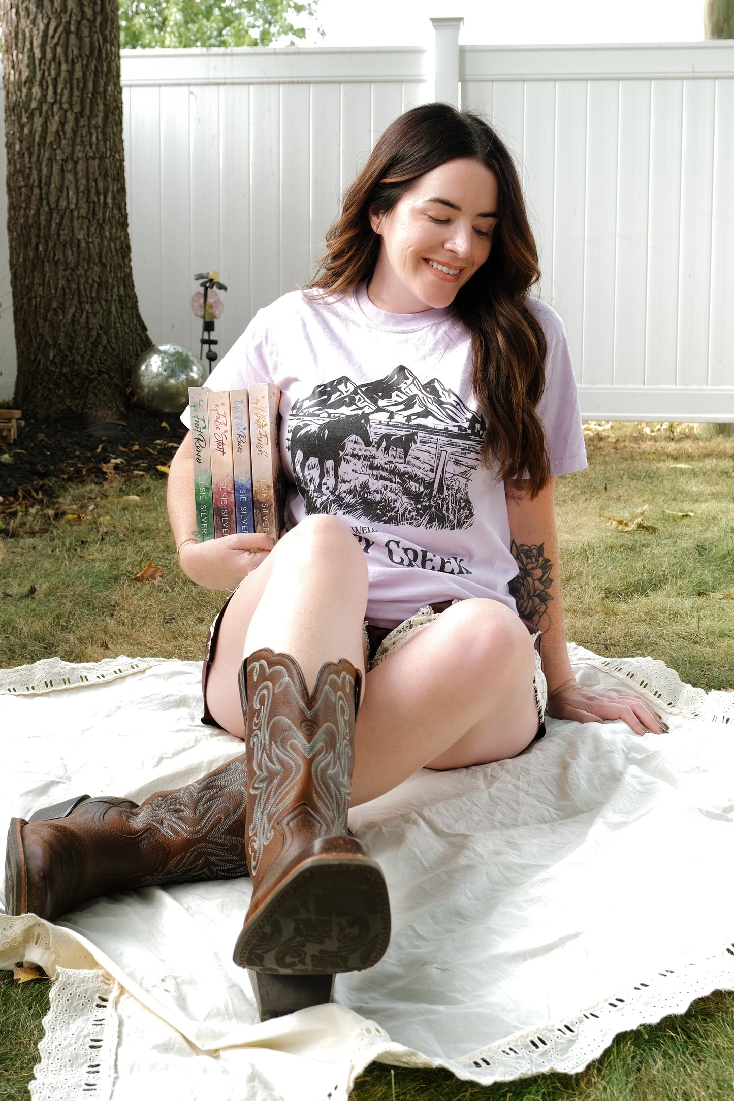 Welcome to Ruby Creek Canada Elsie Silver heavyweight t-shirt