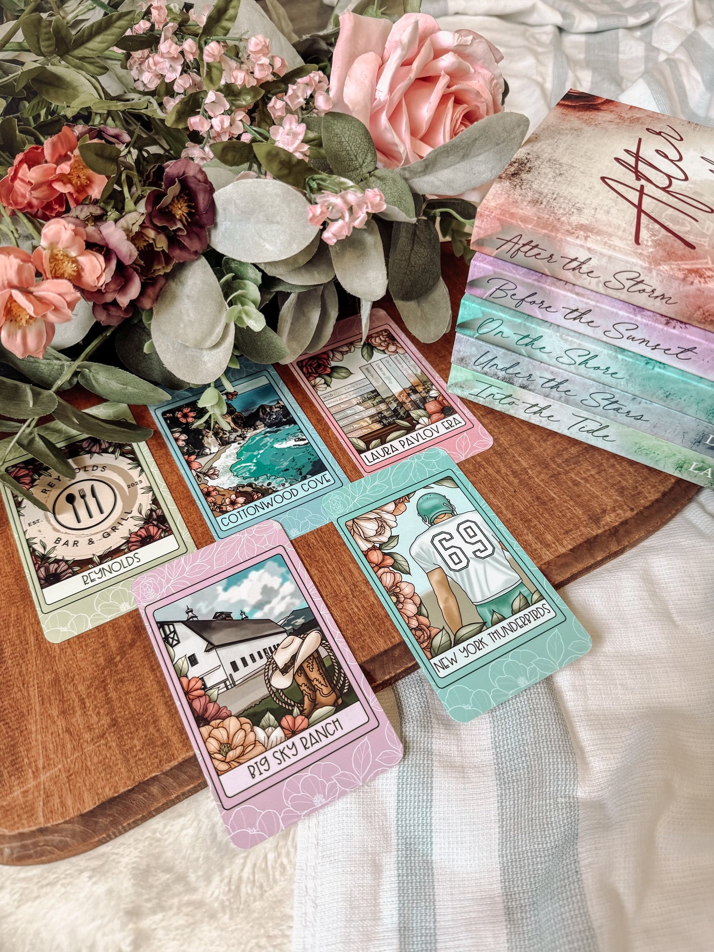 Cottonwood Cove Series by Laura Pavlov Essential Tarot Set