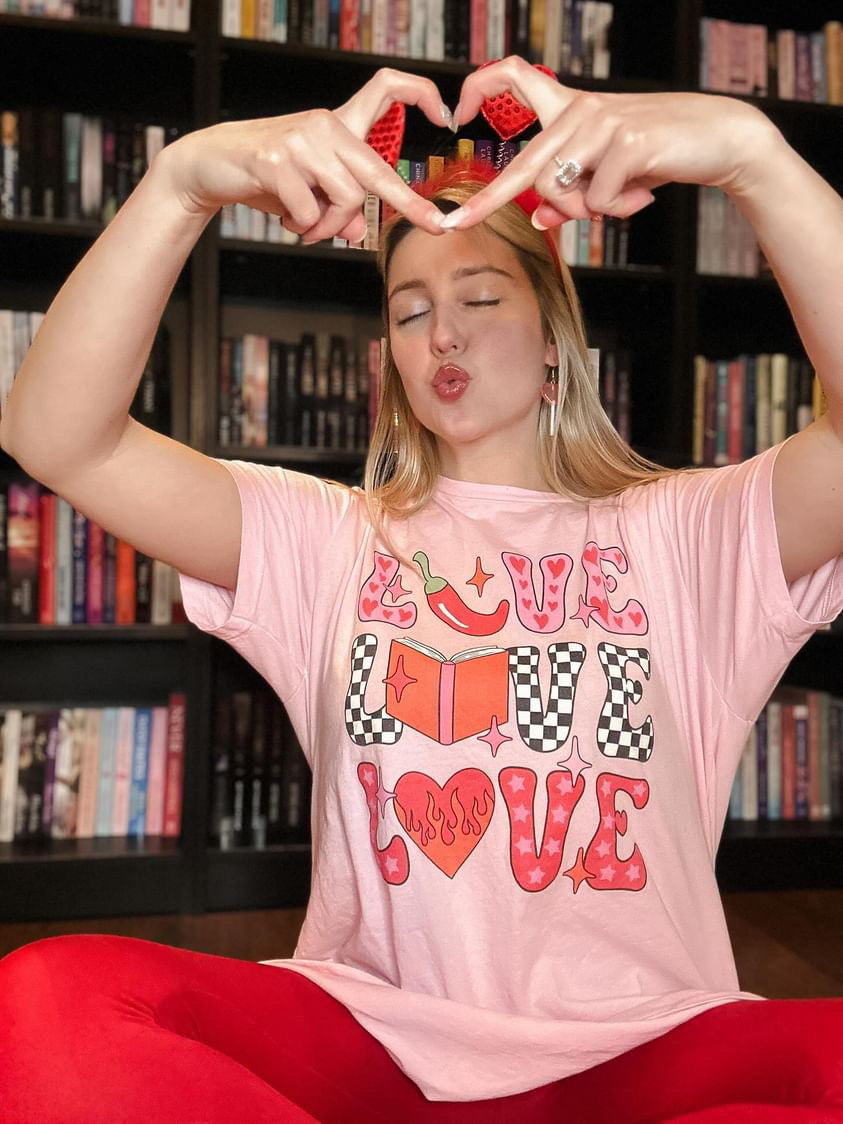 LOVE Valentines Unisex t-shirt