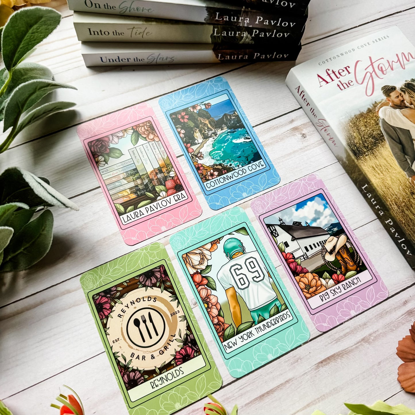 Cottonwood Cove Series by Laura Pavlov Essential Tarot Set