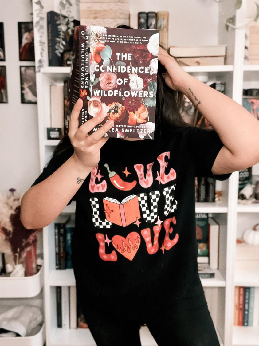 LOVE Valentines Unisex t-shirt