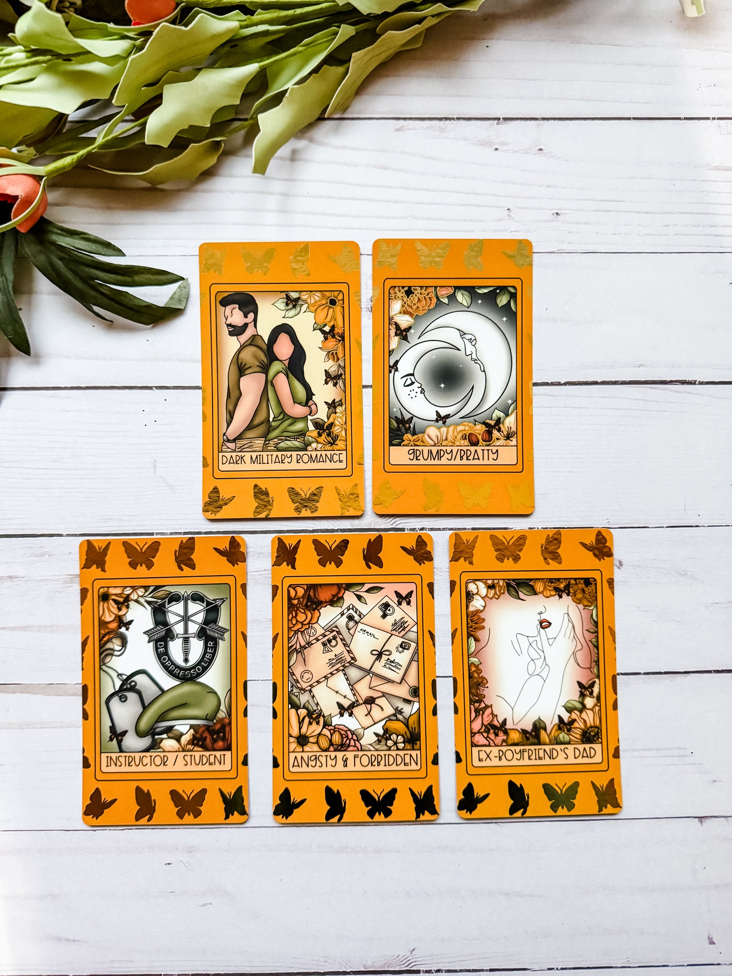 Mariposa by Lexie Axelson Tarot Set (LIMITED EDITION / ONE RUN ONLY)
