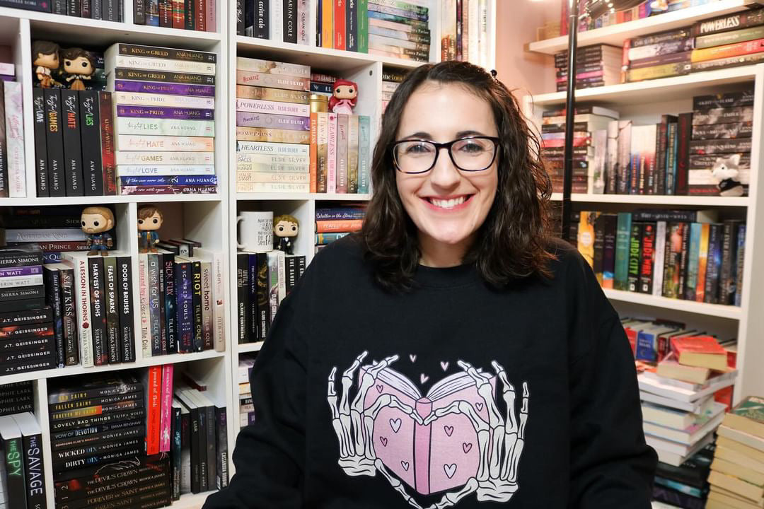 Skeleton Heart Hands Valentines Unisex Sweatshirt