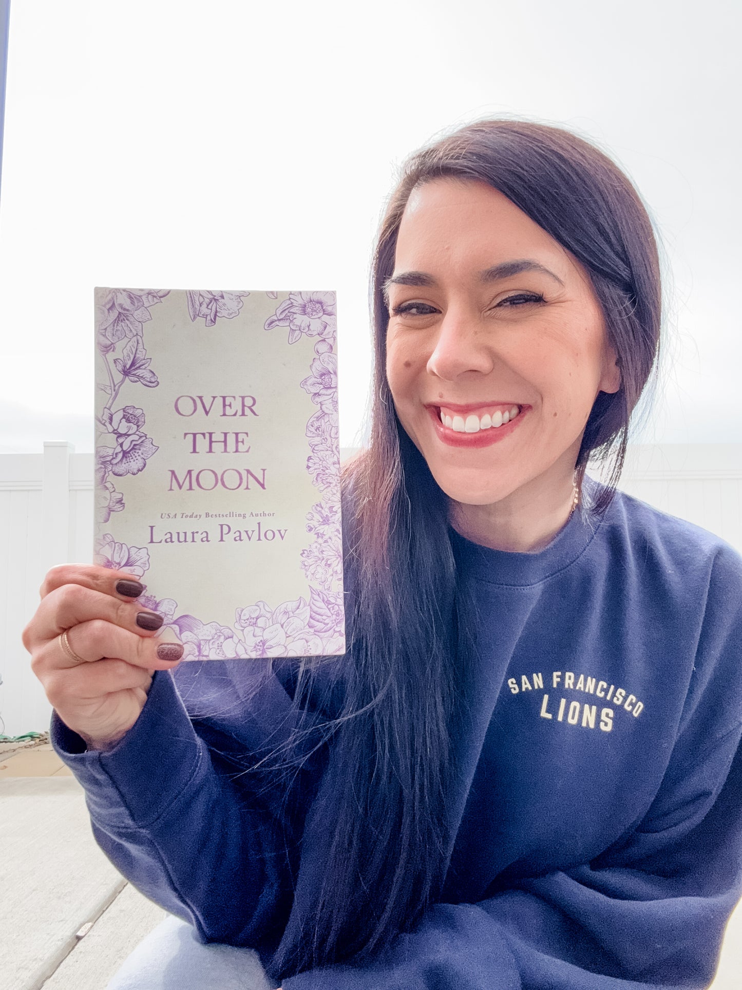 San Francisco Lions Premium Sweatshirt / Laura Pavlov