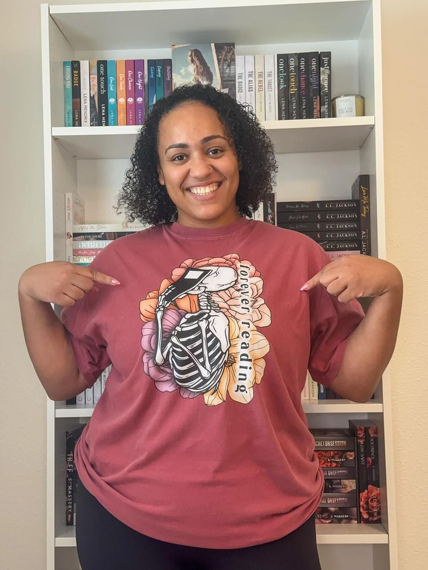 Forever Reading heavyweight t-shirt