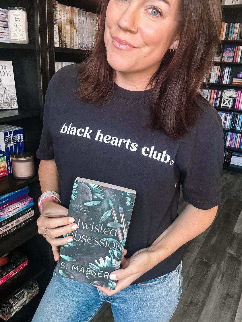 Black Hearts Club heavyweight t-shirt