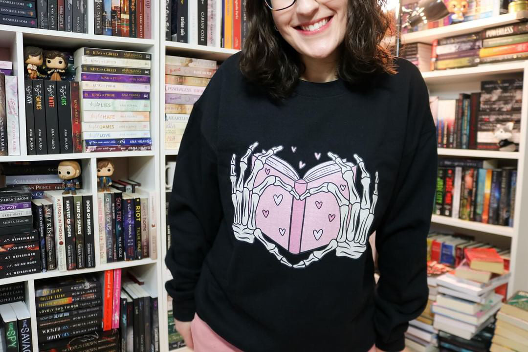 Skeleton Heart Hands Valentines Unisex Sweatshirt