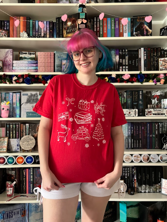 Christmas Icons heavyweight t-shirt